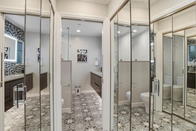 425 Concord Drive, Menlo Park, CA 94025