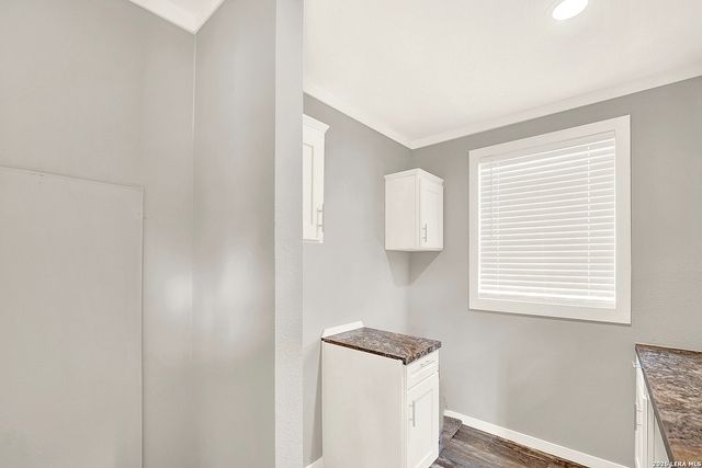 112 County Road 158, Floresville, TX 78114