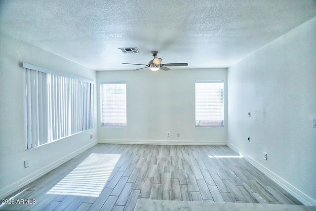 333 W COLT Road, Tempe, AZ 85284