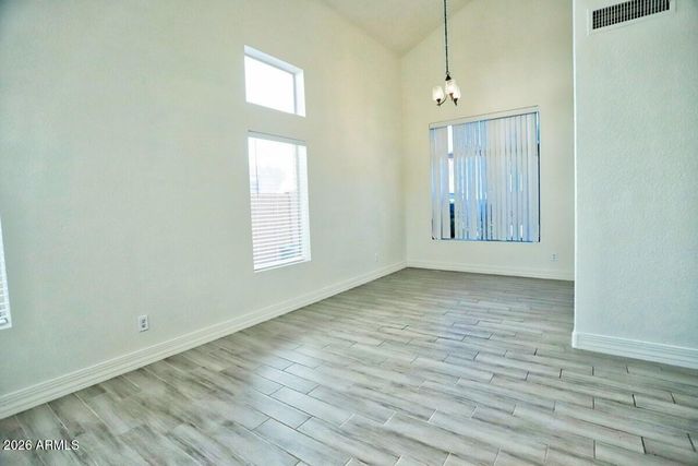 333 W COLT Road, Tempe, AZ 85284
