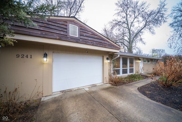 9241 Central Avenue, Indianapolis, IN 46240