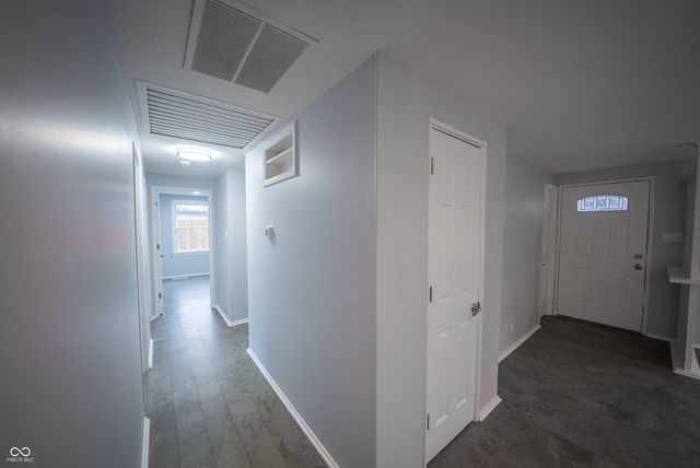 9241 Central Avenue, Indianapolis, IN 46240