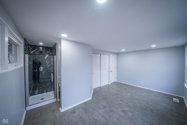 9241 Central Avenue, Indianapolis, IN 46240