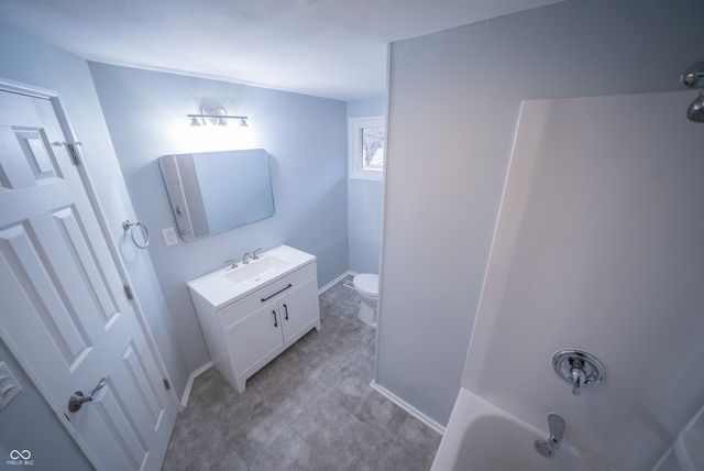 9241 Central Avenue, Indianapolis, IN 46240