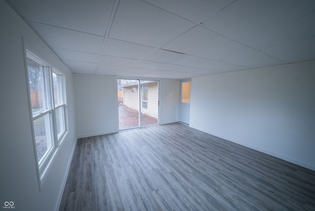 9241 Central Avenue, Indianapolis, IN 46240