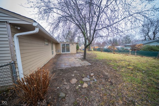 9241 Central Avenue, Indianapolis, IN 46240