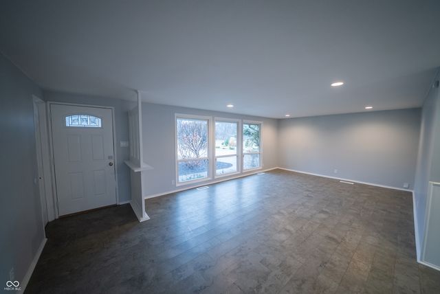 9241 Central Avenue, Indianapolis, IN 46240