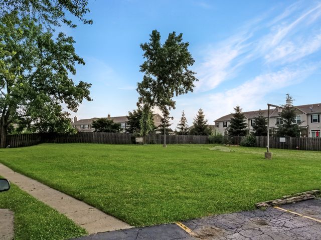 Lot 1 Elm Court, St. Charles, IL 60174