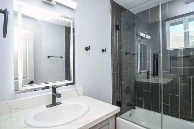 4407 Oats Street, Houston, TX 77020