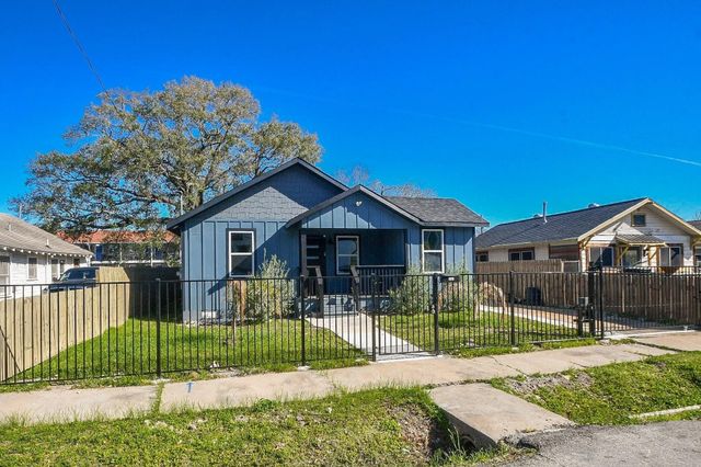 4407 Oats Street, Houston, TX 77020