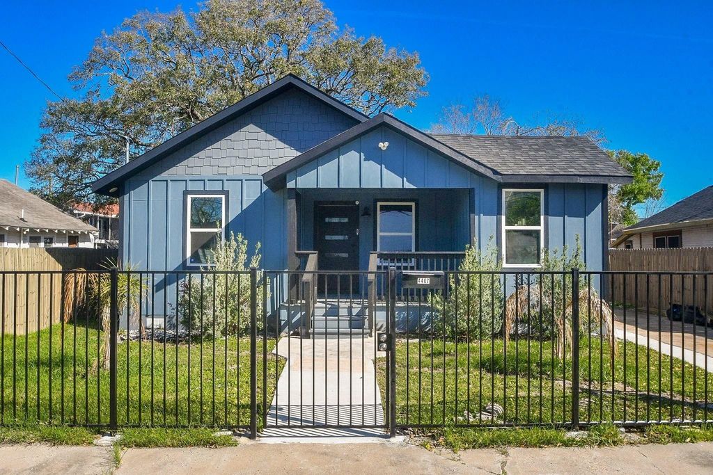 4407 Oats Street, Houston, TX 77020
