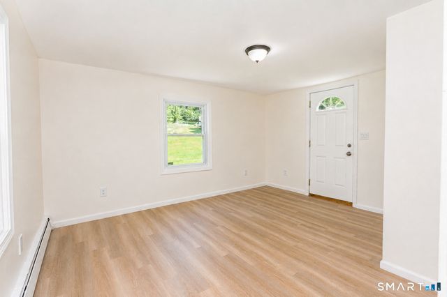 89 Brook Street, Glastonbury, CT 06033