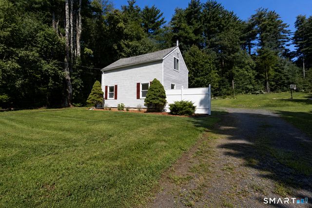 89 Brook Street, Glastonbury, CT 06033