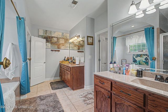 5040 Garner Lane, Southaven, MS 38672