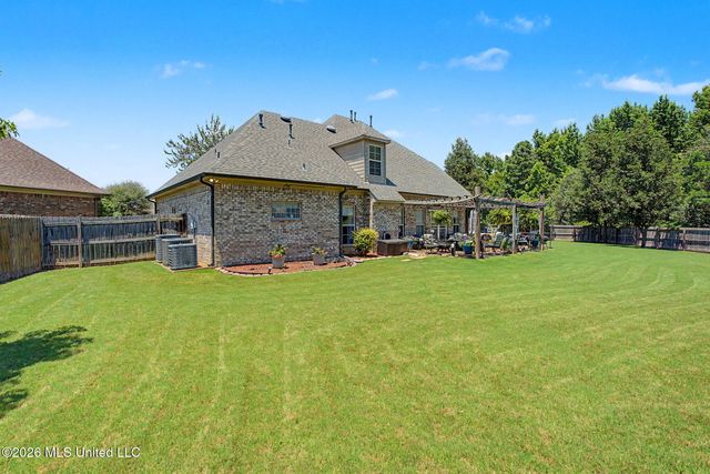 5040 Garner Lane, Southaven, MS 38672