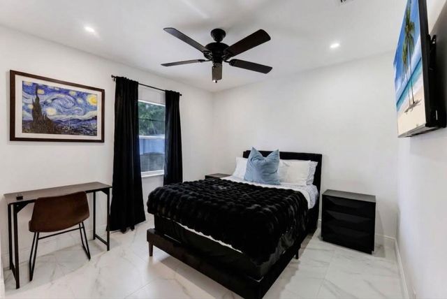 9819 Spanish Isles Drive, Boca Raton, FL 33496