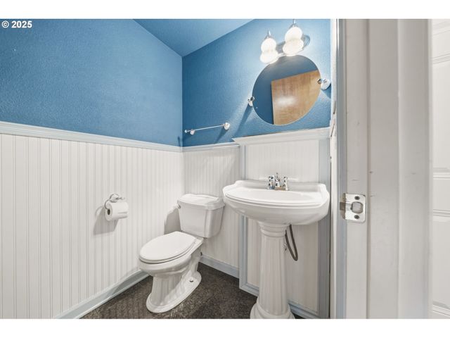 1005 Sw 4TH St, Gresham, OR 97080