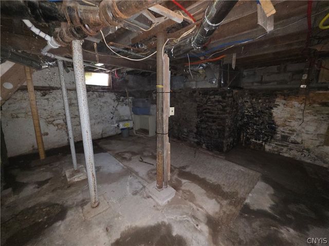 449 West Ostrander Avenue, Syracuse, NY 13205