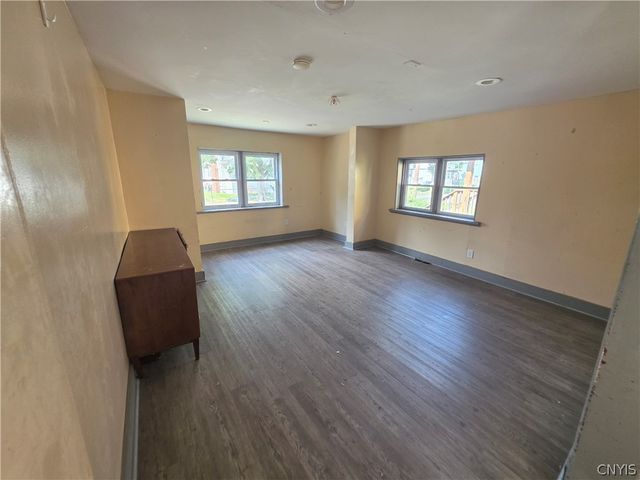 449 West Ostrander Avenue, Syracuse, NY 13205