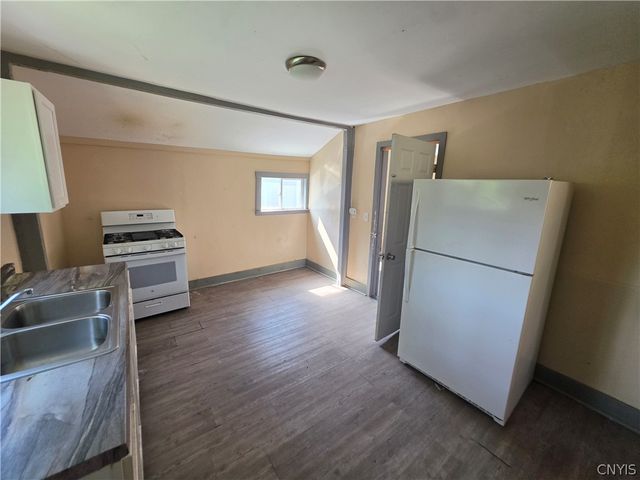 449 West Ostrander Avenue, Syracuse, NY 13205