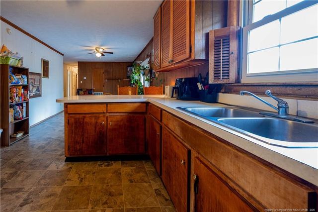 518 College Drive, Raeford, NC 28376