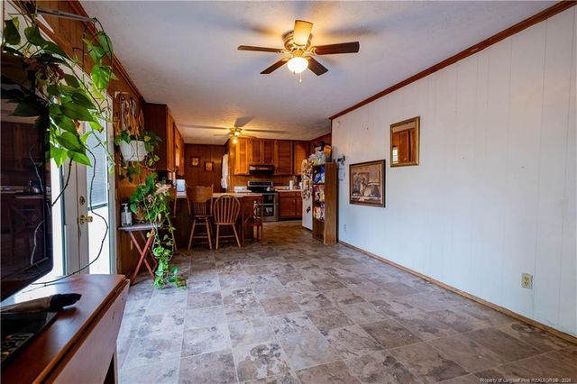 518 College Drive, Raeford, NC 28376