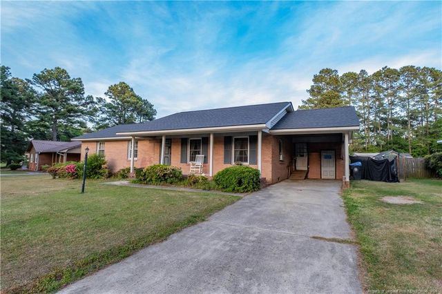 518 College Drive, Raeford, NC 28376