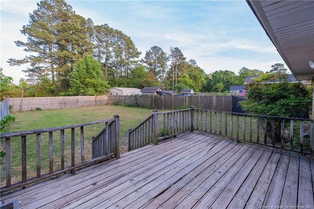 518 College Drive, Raeford, NC 28376