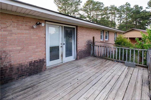 518 College Drive, Raeford, NC 28376