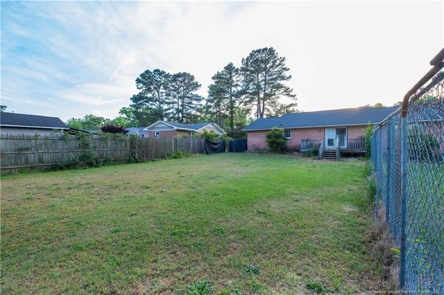 518 College Drive, Raeford, NC 28376