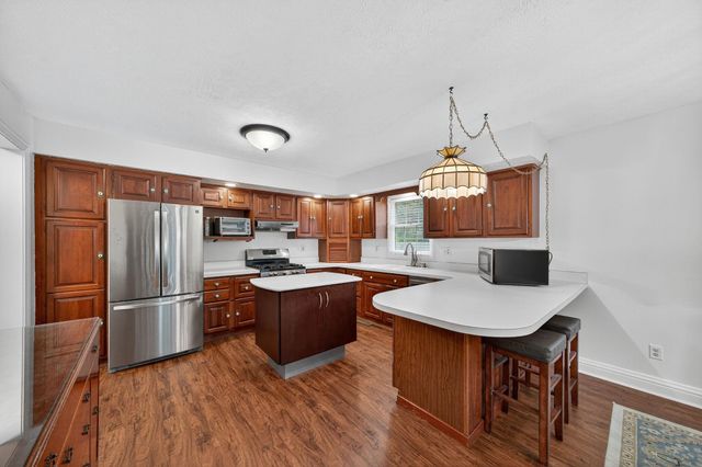 608 Lexington Drive, Goshen, IN 46526