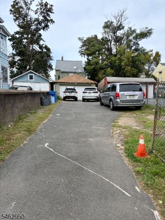 116 Keen St, Paterson City, NJ 07524 — photo 2