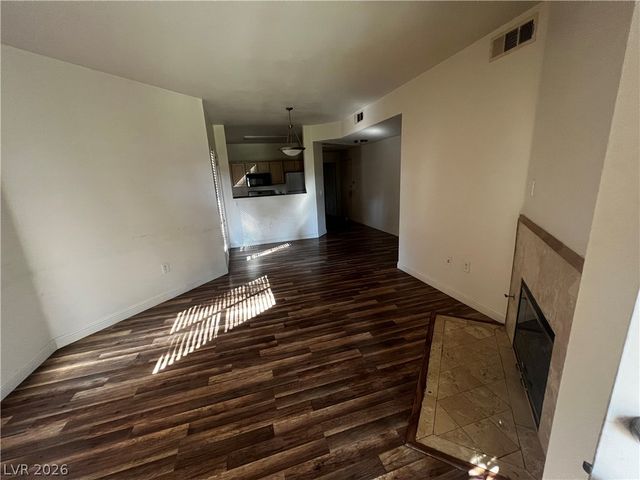 5250 South Rainbow Boulevard 1046, Las Vegas, NV 89118
