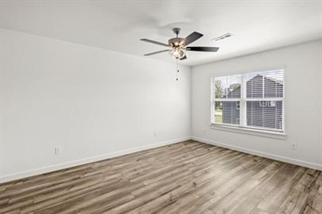 547 W Pickens Road, Pea Ridge, AR 72751