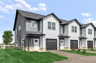 547 W Pickens Road, Pea Ridge, AR 72751