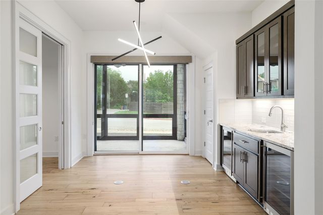 701 Josephine ST, Austin, TX 78704