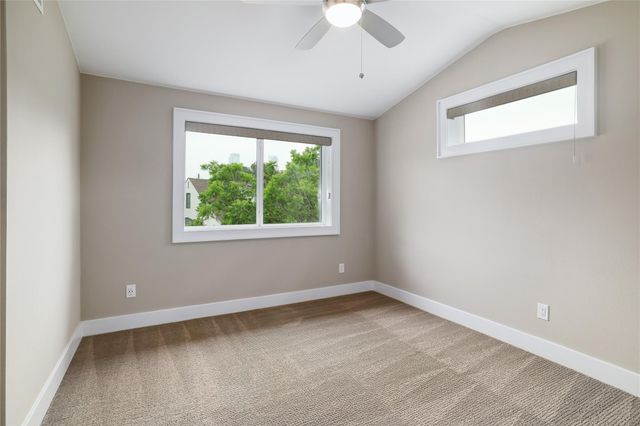 701 Josephine ST, Austin, TX 78704