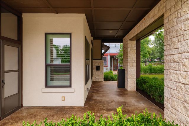 701 Josephine ST, Austin, TX 78704
