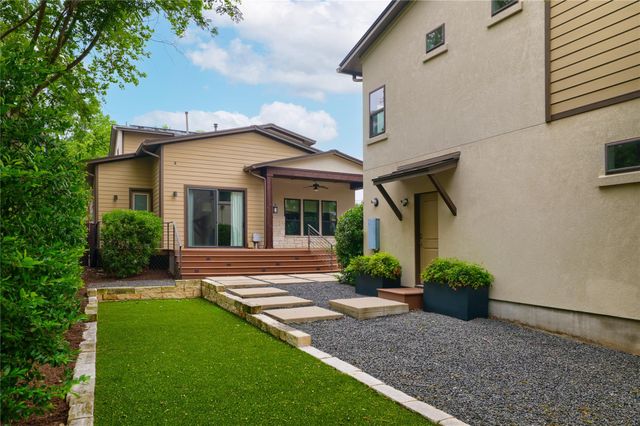 701 Josephine ST, Austin, TX 78704