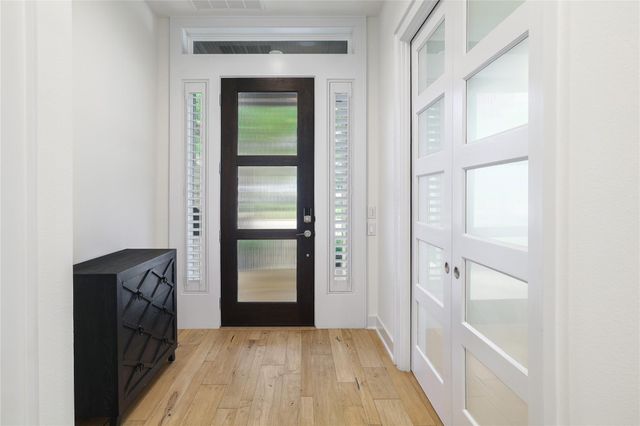 701 Josephine ST, Austin, TX 78704