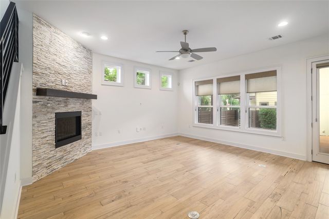 701 Josephine ST, Austin, TX 78704