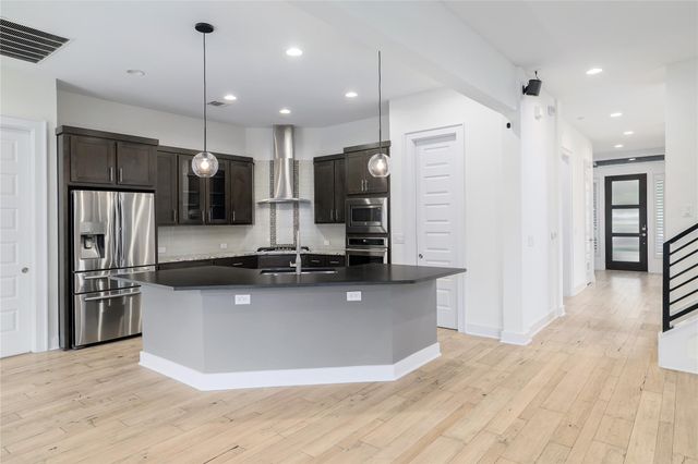 701 Josephine ST, Austin, TX 78704