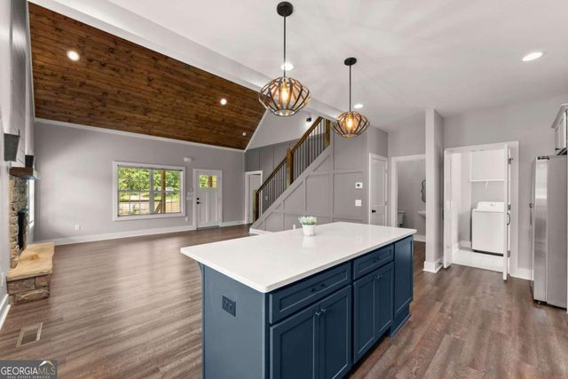 85 Deer Valley Estate Road, Sautee Nacoochee, GA 30571