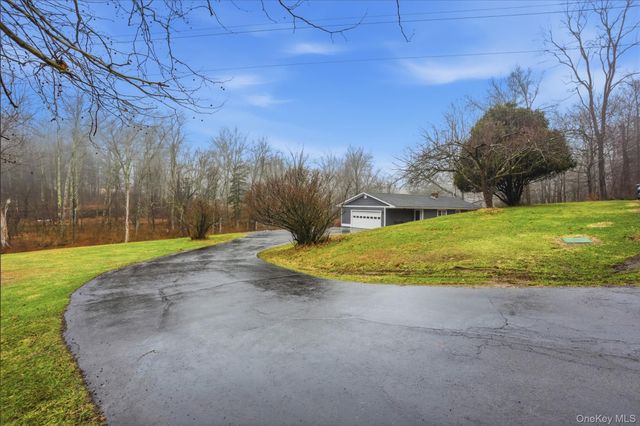 5 Kipsbergen Drive, Rhinebeck, NY 12572