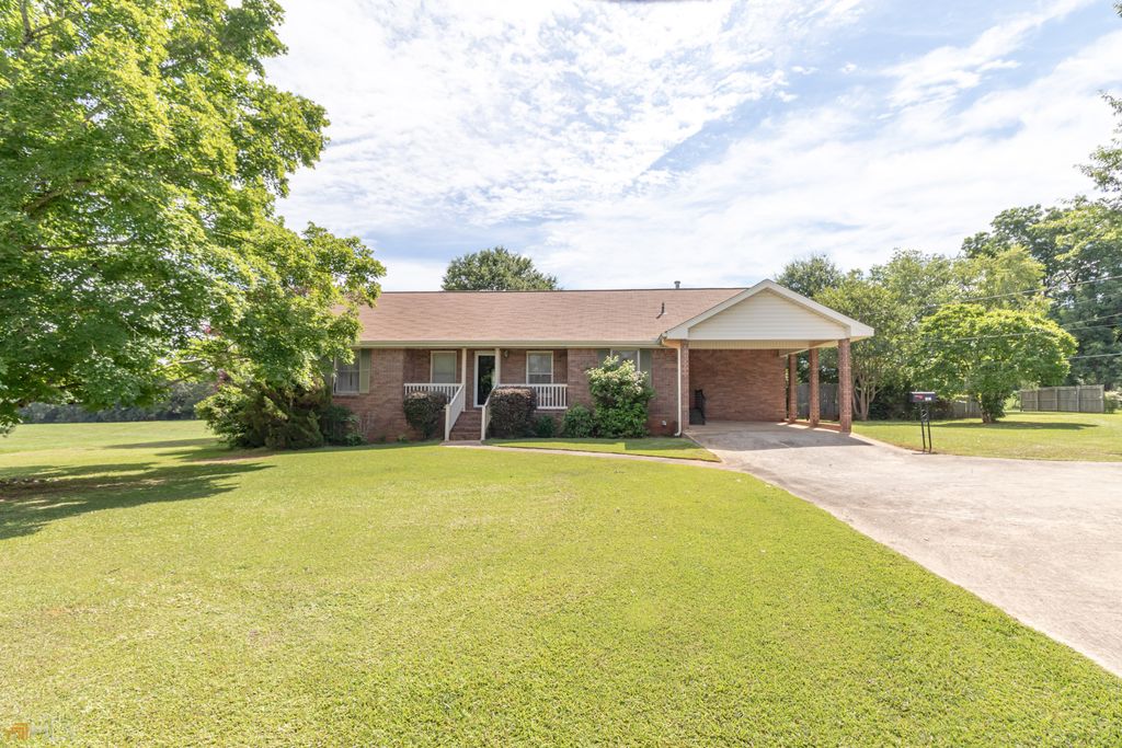 164 Jones Road, Molena, GA 30258