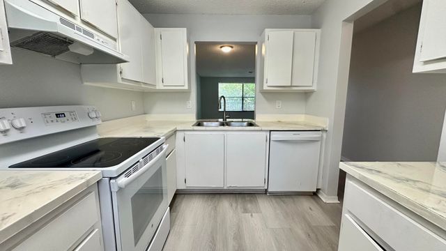 11464 NW 39th Street 11464, Coral Springs, FL 33065