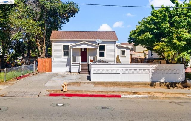 1251 Bellina St, Hayward, CA 94541