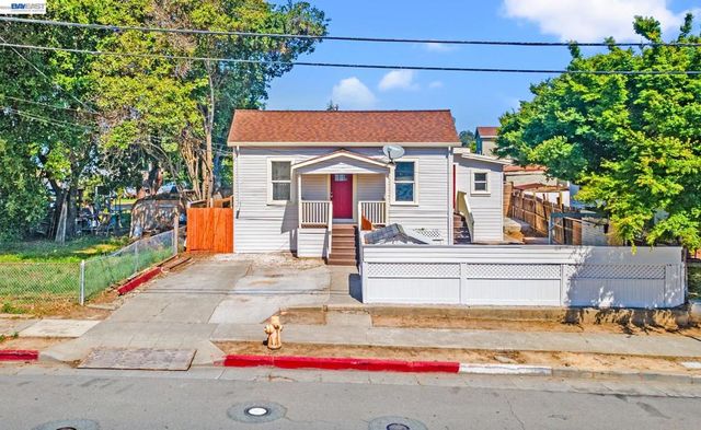 1251 Bellina St, Hayward, CA 94541