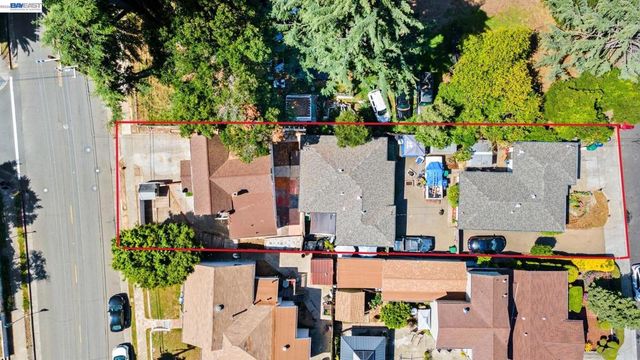 1251 Bellina St, Hayward, CA 94541