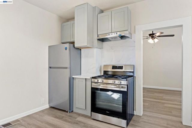 1251 Bellina St, Hayward, CA 94541